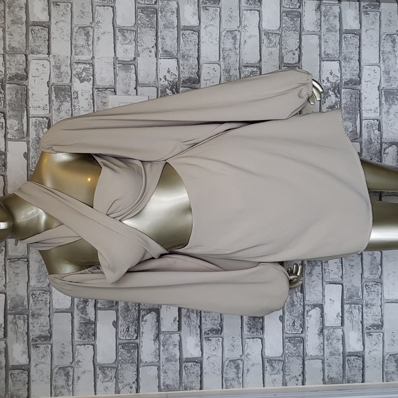 O. Vianca dress sz small - Picture 2 of 7